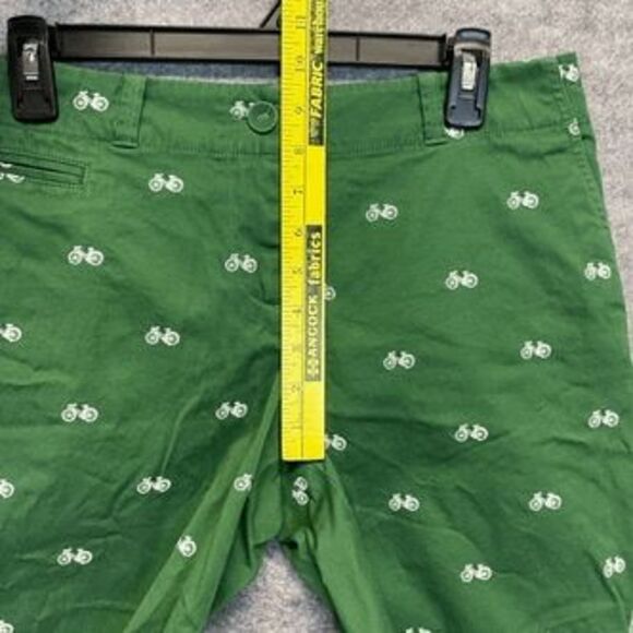 TALBOTS 10P Green Bicycle Embroidered Bermuda Shorts Cotton Stretch Petites - Picture 12 of 16